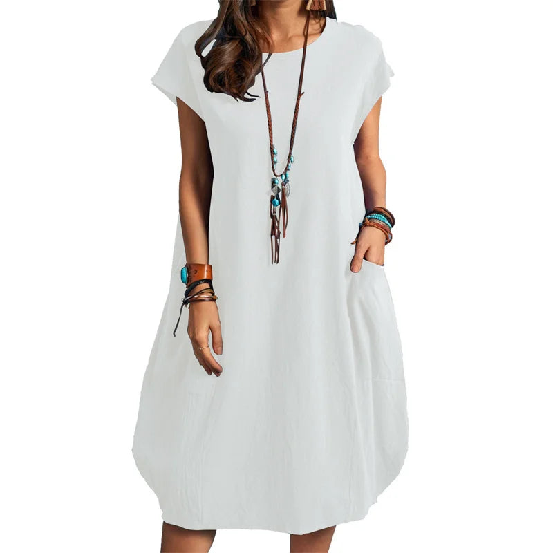 Well Tailored Dress with a Graceful Silhouette