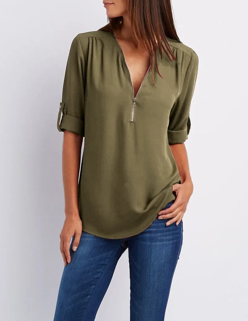 Casually Elegant Shirt with a Refined Edge