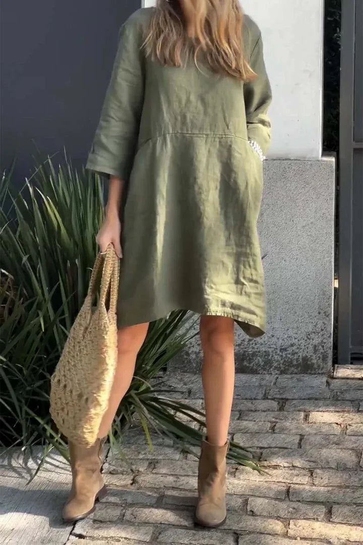 Classic Vintage & Enduringly Stylish Dress