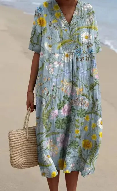 Classic Vintage Dress with a Flattering Fit
