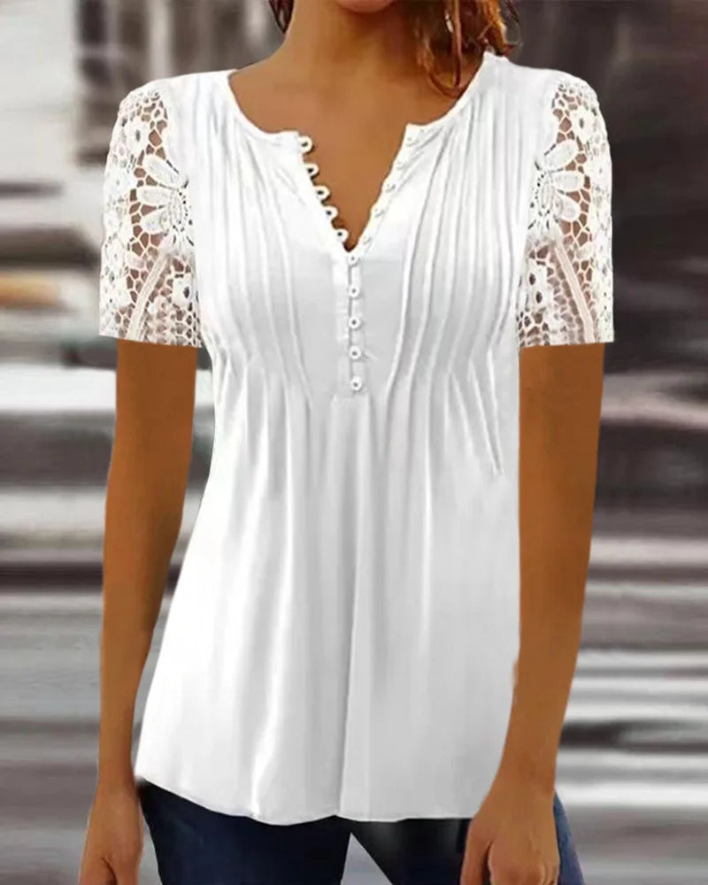 Beautifully Crafted Shirt in a Classic Style