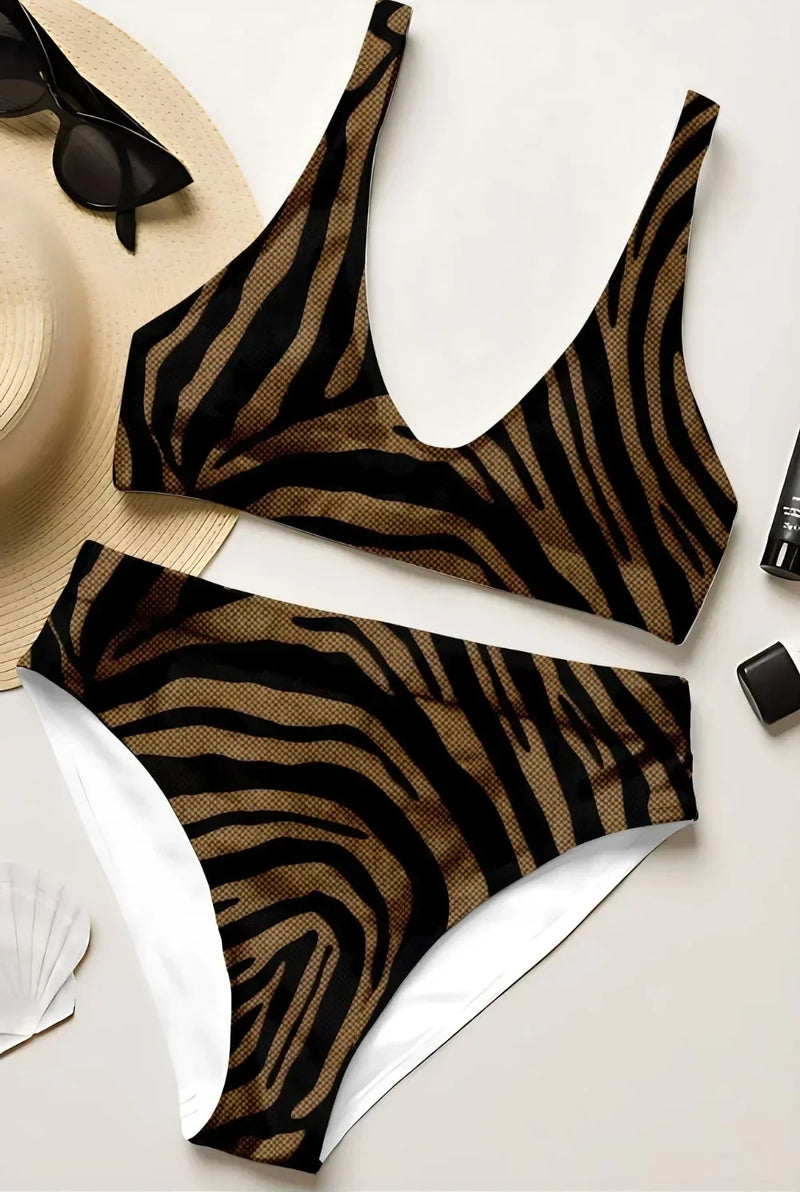 Well Tailored Garment with a Graceful Silhouette