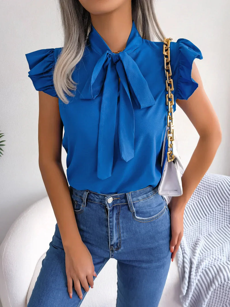 Effortlessly Elegant Shirt with a Timeless Design