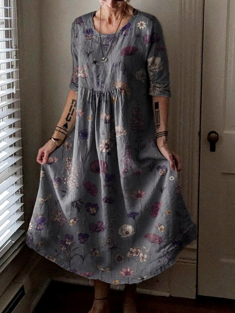 Classic Vintage Dress with a Flattering Fit