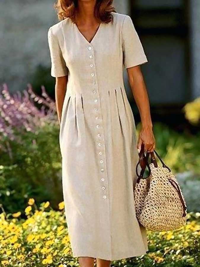 Gracefully Styled Dress for Any Occasion