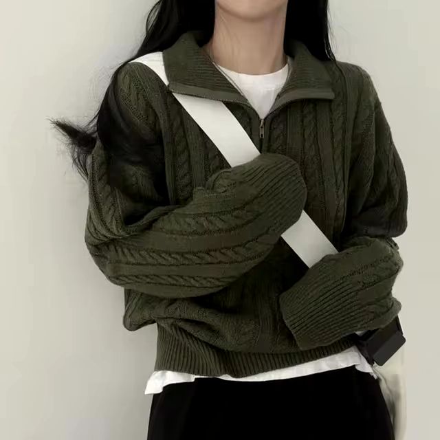 Beautifully Finished Sweater in a Timeless Design
