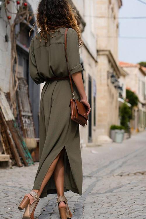 Classic Vintage Dress with a Flattering Fit