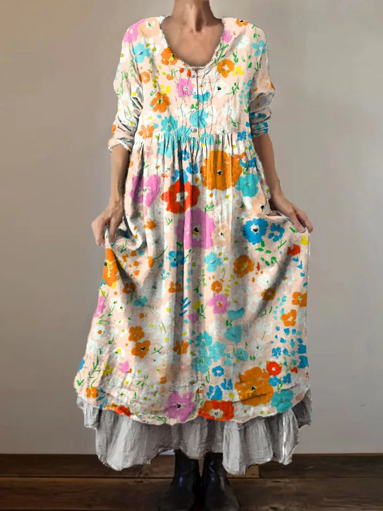 Beautifully Finished Dress in a Timeless Design