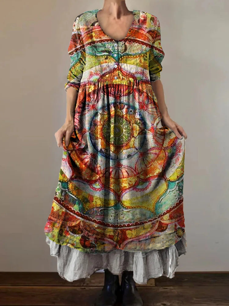 Beautifully Finished Dress in a Timeless Design