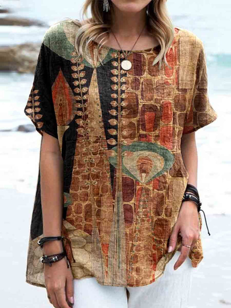 Effortlessly Elegant Top with a Timeless Design