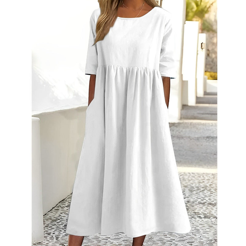 Classic Vintage Dress with a Flattering Fit